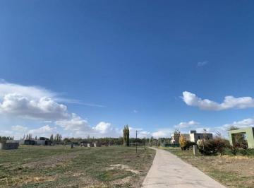 Terreno · 901m² · Lote en Venta Barrio Cerrado El Vergel
