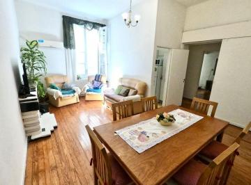 Departamento · 84m² · 3 Ambientes · Departamento a La Venta de 3 Amb. en Balvanera
