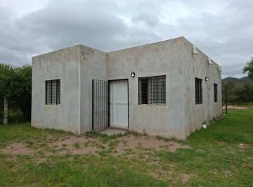 Casa · 65m² · 2 Ambientes · 1 Cochera · Casa en San Agustin de Valle Fertil