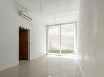 Departamento · 26m² · 1 Ambiente · Venta Monoambiente Parque Chas con Patio y Verde