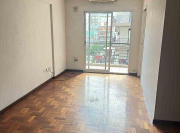 Departamento · 34m² · 1 Ambiente · Venta! 1 Amb. Amplio Divido 34 m + Balcon Corrido