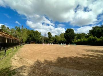 Quinta vacacional · 528m² · 2 Dormitorios · Quinta - Establecimiento Ecuestre en Venta en Pilar