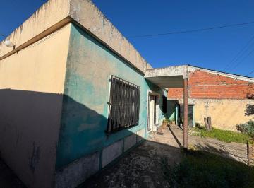 Casa · 90m² · 3 Ambientes · Casa 3 Ambientes a Refaccionar Merlo Apto Credito
