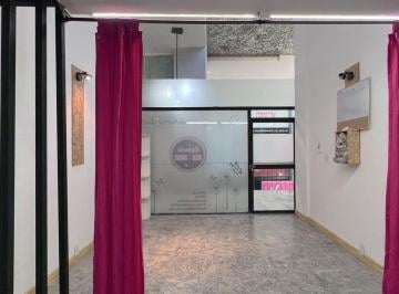 Local comercial · 32m² · Venta Local Galeria Las Americas Peatonal, Centro