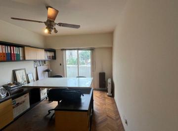 Departamento · 38m² · 2 Ambientes · Venta de Depto 2 Amb C/patio Almagro Apto Credito