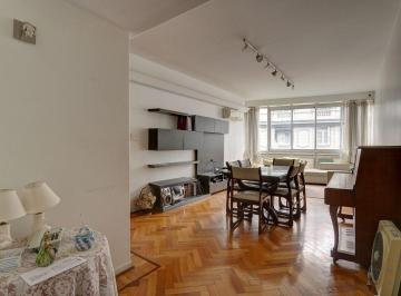 Departamento · 83m² · 3 Ambientes · Venta 3 Amb Al Frente con Balcon Excelente Estado