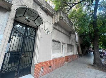 PH · 79m² · 3 Ambientes · Alquiler de Amplio PH Amoblado de 3/4 Ambientes en Barrio Chino - Belgrano