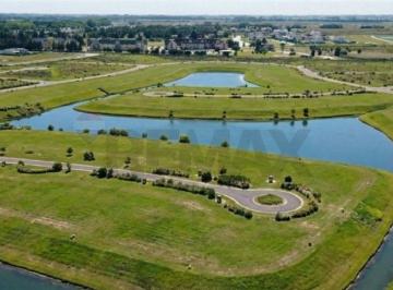 Terreno · 655m² · Venta Lote a Laguna Barrio San Roque Canning