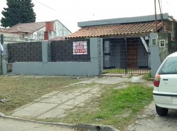 Casa de 5 ambientes, Almirante Brown · Casa con Departamento