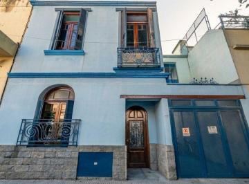 Casa · 176m² · 5 Ambientes · 1 Cochera · Venta Casa 5 Ambientes en Villa del Parque