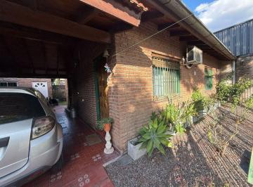 Casa · 131m² · 3 Ambientes · Venta Casa 3 Ambientes Muñiz Centro. Apto Credito