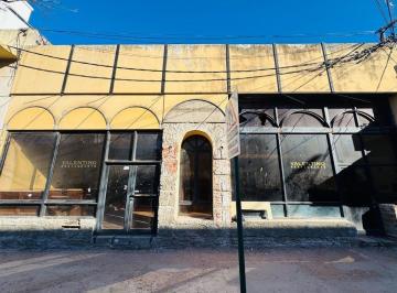 Local comercial · 274m² · Local en Venta en Pergamino Zona Centro