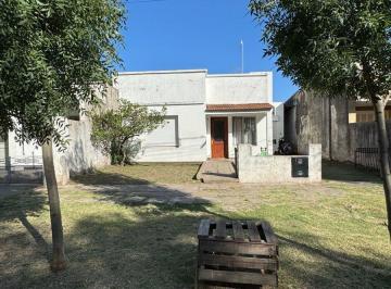 Casa · 97m² · 4 Ambientes · Casa en Venta en Pehuajo