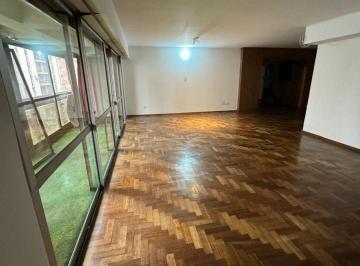 Departamento · 185m² · 6 Ambientes · 1 Cochera · Departamento Premium Av Colon Centro con Cochera