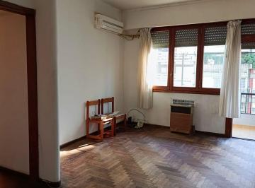 Departamento · 72m² · 3 Ambientes · Venta 3 Amb Av Corrientes 4600 Almagro - V. Crespo