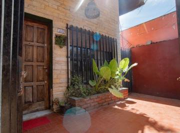 Casa de 6 ambientes, Hurlingham · Venta Casa 6 Ambientes Hurlingham Crédito Permuta