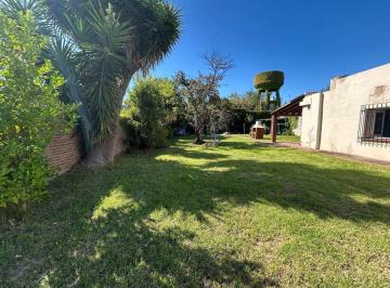 Casa · 85m² · 3 Ambientes · 1 Cochera · Vende Casa 3 Ambientes y Lote 300 m Fcio. Varela