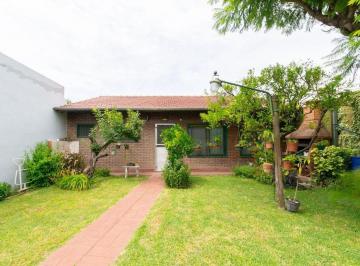 Casa · 235m² · 5 Ambientes · 2 Cocheras · Venta Casa 5 Ambientes Gran Parque Castelar Norte