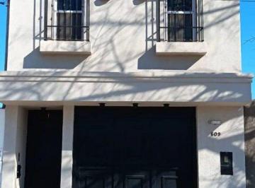Casa · 135m² · 5 Ambientes · 1 Cochera · Casa PH en Venta, Barrio Las Bovedas, San Martin