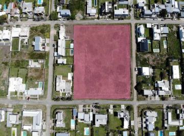 Terreno · 370m² · - Venta Terrenos 370 m² - Calle 4 E 499 y 500