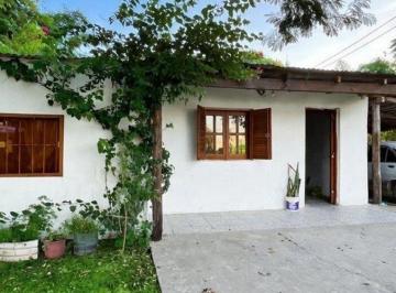 Casa · 100m² · 5 Ambientes · 1 Cochera · Casa en Venta Sobre Ruta 12 Km 799