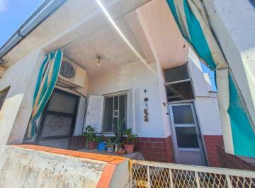 PH · 51m² · 2 Ambientes · Venta PH 2 Amb en Planta Alta Apto Crédito Lanús o