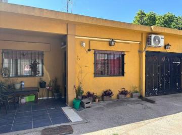 Casa · 95m² · 3 Ambientes · Venta Casa 3 Ambientes, Villa Celina