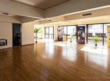 SGM-SGM-1450_2 · Oficina 5to Piso Al Frente, Todo Sol y Luz 163 m²