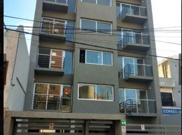 Departamento de 2 ambientes, Morón · Morón Centro - Se Alquila Amplio Depto 2 Amb Apto Prof. a 1 Cuadra Estación