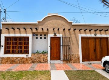 Casa de 3 ambientes, Godoy Cruz · Hermosa Casita Barrio Trapiche
