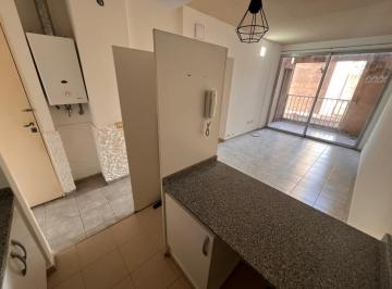 Departamento · 37m² · 2 Ambientes · Alquiler 1 Dormitorio Centro Balcon