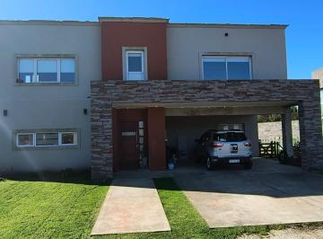 Casa · 200m² · 5 Ambientes · Casa en Mar del Plata
