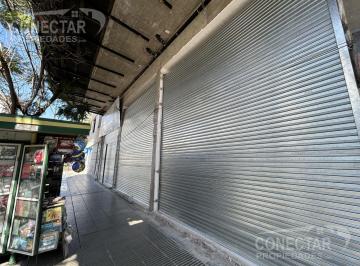 Local comercial · 246m² · Av Cabildo y Congreso - Apto Gastro/ 10 m de Frente X 18 m de Fondo / Doble Altura