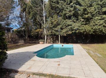 Casa de 5 ambientes, Luján de Cuyo · Barrio Semiprivado Casa en Alquiler