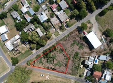 Terreno · 870m² · Interesante Terreno en Venta en Esquina Frente a La Plaza de Toros