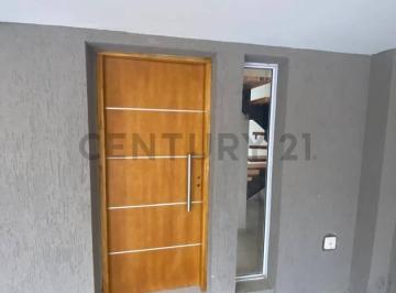 Casa · 64m² · 3 Ambientes · 1 Cochera · Venta Duplex Maipú Luzuriaga