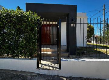 Foto · Casa Esquina en Altos de Villa Cabrera