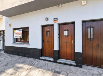 PH · 140m² · 5 Ambientes · 1 Cochera - Zulma Dovidio · PH 5 Ambientes, Coch. 2 Baños, Alquiler Uso Profesional. Funes y Av Luro