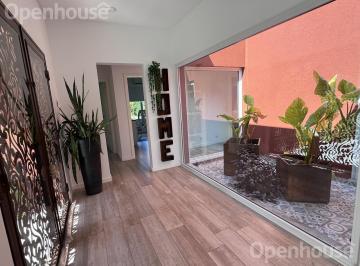 Casa · 174m² · 3 Dormitorios · Venta Casa Impecable en Altos de Campo Grande Pilar