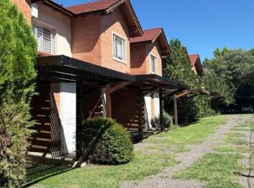 Casa · 95m² · 4 Ambientes · 1 Cochera · Venta Duplex en Housing Nahuel I Va Gral Belgrano