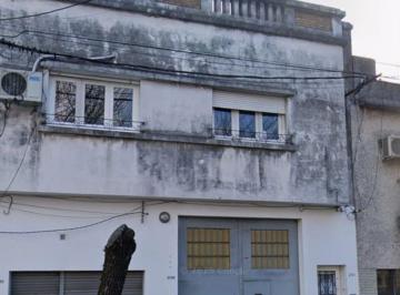 Casa · 89m² · 5 Ambientes · Venta Casa Dos Domitorios Barrio Hospitales