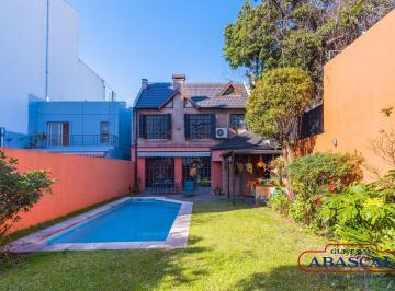 Casa · 320m² · 5 Ambientes · 1 Cochera · Casa Chalet en Venta en Núñez, Capital Federal, Buenos Aires