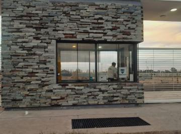 Terreno · 425m² · Venta de Lote Esquina en Distrito Azcuenaga