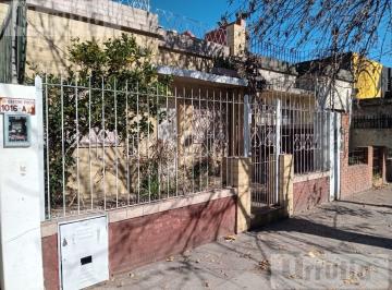 PH · 3 Ambientes · PH en Moron Sur
