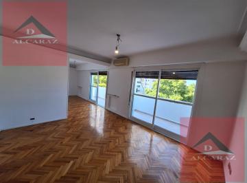 Departamento · 87m² · 3 Ambientes · Departamento en Caballito