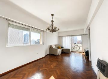 Departamento · 65m² · 3 Ambientes · Semipiso Reciclado! - Catamarca y España