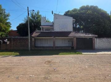 Quinta vacacional · 145m² · 7 Dormitorios · Venta Casa Quinta Tristan Suarez