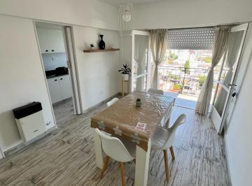 Departamento · 58m² · 4 Ambientes · Venta 4 Ambientes a La Calle