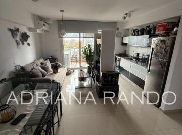 Departamento de 2 ambientes, Villa del Parque · Excelente Semipiso de 2 Ambientes Al Frente