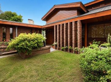 Casa de 6 ambientes, La Matanza · Venta Excelente Casa de 5 Ambientes en Ramos Mejia